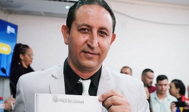 Fernando Feitosa é eleito presidente da Câmara Municipal de Paço do Lumiar