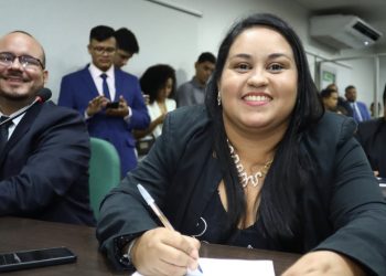 Vereadora Alana Cardoso solicita à Prefeitura de Ribamar a implantação de uma Equipe de Saúde ribeirinha para a Comunidade do Caúra