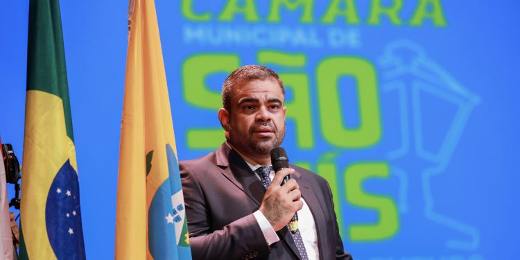 CERCO: Paulo Vitor, Presidente da Câmara de São Luis, quer julgamento das contas do prefeito Eduardo Braide urgente