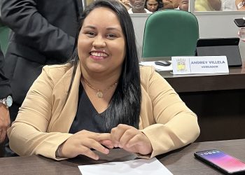 Vereadora Alana Cardoso destaca pressa em trabalhar por São Jose Ribamar durante sessão de abertura do ano legislativo