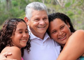 Querido pelo povo e sendo o prefeito que mais trabalhou por Icatu até aqui, Walace sofre injusta perseguição de uma minoria do “Quanto Pior Melhor”