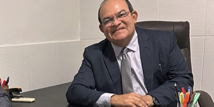 Em sessão de abertura, Vereador Beto das Vilas agradece a confiança da população ribamarense e retorna à Câmara para o quinto mandato