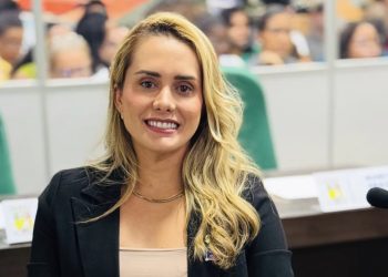 Vereadora Laís Alencar tem brilhante atuação na primeira Sessão de Abertura dos trabalhos legislativos de 2025 em São José de Ribamar