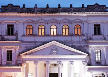 Tribunal de Justiça do Maranhão suspende compra de 50 iPhones 16 Pro Max para desembargadores ao custo de meio milhão