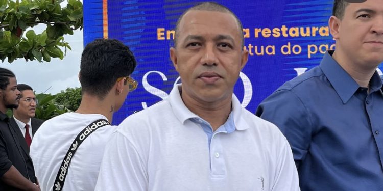 Mário Santos participa da solenidade de entrega da restauração do monumento de São José de Ribamar