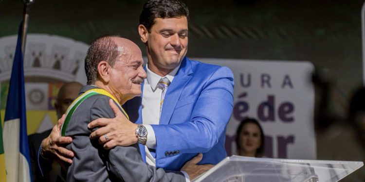 Agora no segundo mandato, Prefeito Julinho rompe de novo com vice-prefeito após conflitos de interesses em São José de Ribamar