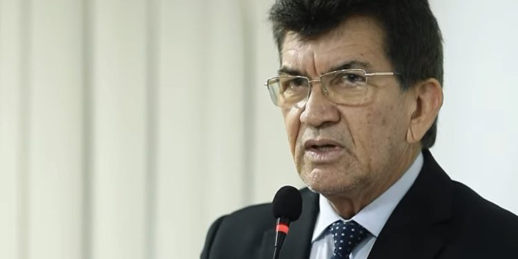 Vice-presidente da câmara, Ribamar Dourado conduz sessão com foco na harmonia, transparência e desenvolvimento de São José de Ribamar