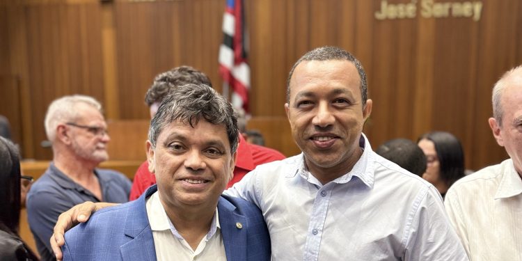 Representando Ribamar, vereador Mário Santos participa da solenidade de aniversário do PCdoB e do “Diálogos com Mandatos” promovido pela Federação Brasil da Esperança