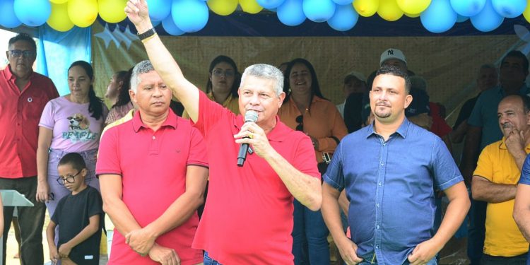 Sextou Na Conta: Prefeito Walace antecipa pagamento dos servidores e garante mais recursos na economia de Icatu