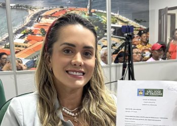 Pensando na extensão urbana do Conjunto Miguelzinho, Vereadora Laís Alencar pede pavimentação de ruas do Bairro