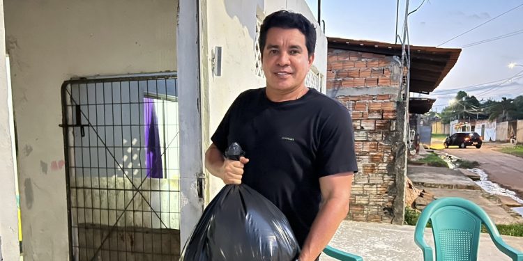 Vereador Nilton da Saúde reforça compromisso com as comunidades ribamarenses e realiza doações de cestas básicas durante o recesso parlamentar