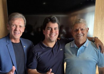 Prefeito Walace participa de almoço com deputado federal Aluísio Mendes e Ministro Andre Fufuca, reiterando pedidos para melhorias em Icatu