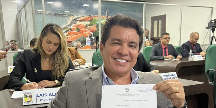 Vereador Nilton da Saúde pede a pavimentação com blocos intertravados da Rua do Campo Fluminense no Bairro Matinha em Ribamar