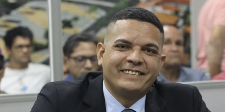 Vereador Fik Fik amplia pedidos de infraestrutura e solicita pavimentação de ruas no Jaguarema em São José de Ribamar