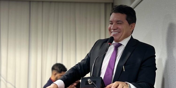 Mais segurança: Nilton da Saúde solicita implantação de faixas de pedestres nas proximidades de escola do Loteamento Paraíso das Rosas em Ribamar