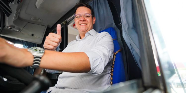 Secretário Vinicius Ferro, participa da inauguração do terminal de passageiros da Baixada e reforça importância da obra para população maranhense