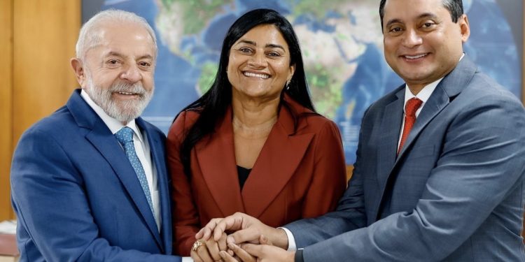 Dia histórico: Prefeita Roberta Barreto tem encontro com o presidente Lula e leva demandas de Axixá ao governo federal