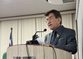 Vereador Ribamar Dourado pede serviços de pavimentação, recuperação de ruas e a construção de praça no Bairro Mutirão em São José de Ribamar