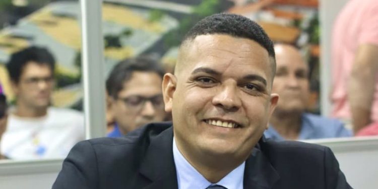 Vereador Fik Fik Solicita Operação Tapa-Buracos Urgente para a Rua Francisco da Silva em São José de Ribamar