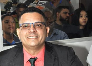 Luz para o Esporte: Vereador Fik Fik Pede Instalação de Iluminação no Campo do Grêmio em São José de Ribamar