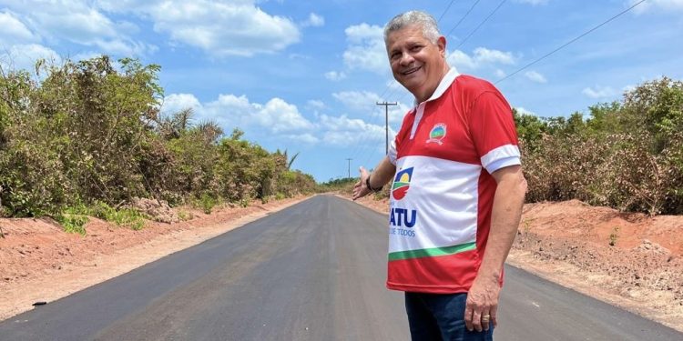 Prefeito Walace anuncia a pavimentação asfáltica até o povoado Ribeira e segue transformando a zona rural de Icatu