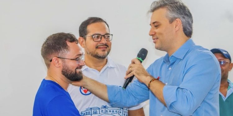 Moradores do Parque Araçagy e região recebem atendimento oftalmológico e óculos gratuitos em iniciativa do vereador Rômulo Loirinho