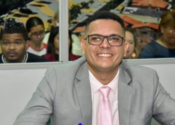 Vereador Fik Fik segue atuante e solicita pavimentação de ruas na Vila São José