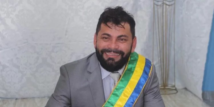 Prefeito de Centro Novo do Maranhão, Júnior Garimpeiro é preso em flagrante com ouro ilegal em Mato Grosso