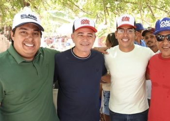Igor Buzu mostra força politica e reúne mais de duas mil pessoas em Brejo durante  apresentação dos pré-candidatos João Igor e Erlanio Xavier