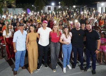 Vereadora Laís Alencar reúne centenas de lideranças em confraternização e reforça apoio à deputada federal Detinha e ao pré-candidato Júlio Filho