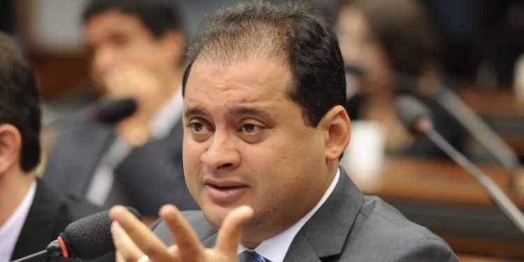 Senador Weverton Rocha compra fazenda de R$ 15 milhões e multiplica patrimônio