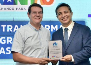 Secretário Vinicius Ferro é homenageado por atuação em prol das comunidades maranhenses