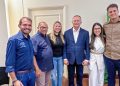 Josimar da Serraria e Larissa Guida reforçam pedido de manutenção da MA-106 em visita institucional ao Governador Carlos Brandão.