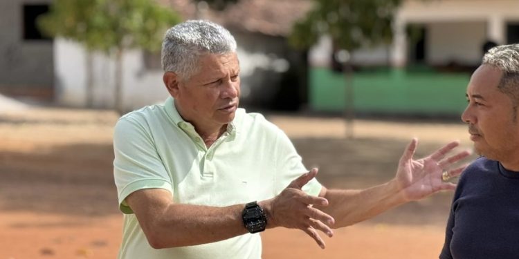 Prefeito Walace intensifica agenda na zona rural, visita moradores e vistoria obras em Icatu