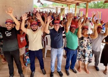 Em contato direto com o povo, Dudu Diniz percorre comunidades de São José de Ribamar