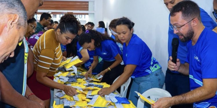 Ao lado do Deputado Neto Evangelista, Vereador Rômulo Loirinho amplia entrega de óculos na Região do Parque Araçagy e Reforça compromisso com as comunidades