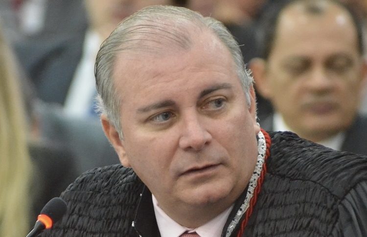 Presidente do Tribunal de Justiça do Maranhão transferiu R$ 2,8 bilhões para banco suspeito de corrupção sem autorização de desembargadores