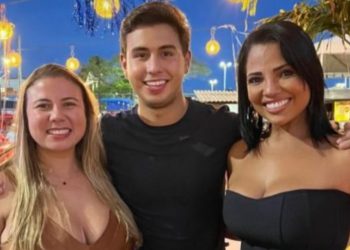 Larissa Guida marca presença no Bloco Piracema, organizado pelo vice- Prefeito de São João Batista Willame Barros e sua filha Dra.Fernanda Barros na Choperia Kabão, em São Luís