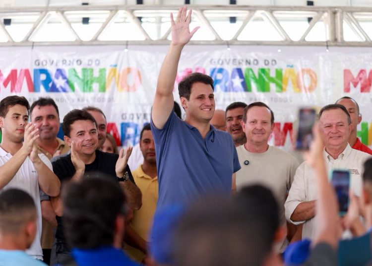 Orleans cresce no Sul e incomoda oposição