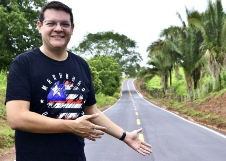 “Cuidar de quem mais precisa”, afirma Vinicius Ferro durante entregas de obras em Presidente Dutra ao lado do secretário Orleans Brandão e do Governador Carlos Brandão