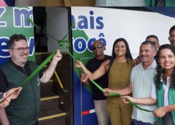 Prefeita Roberta Barreto inaugura Ônibus dos Direitos em Axixá e reforça compromisso com inclusão e cidadania
