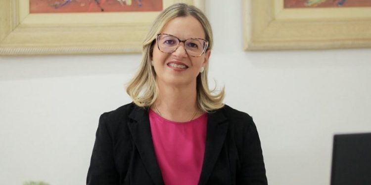 Prefeita Vanessa Furtado entra na mira do Gaeco e do Ministério Público por suspeitas de fraudes em vários contratos no município de Paraibano