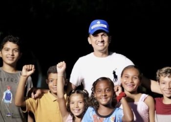 Secretaria de Cultura de Tuntum leva alegria e conhecimento para o Bairro Vila Bento com o Cinema na Comunidade