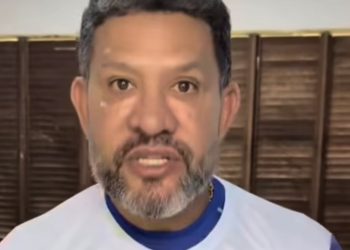 Escândalo em praça pública: Prefeito de Morros é vaiado em festa de aniversário da cidade e reage com xingamentos contra população