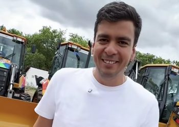 Paulo Casé reforça compromisso com o Maranhão durante entrega de máquinas do Programa Maranhão Sustentável